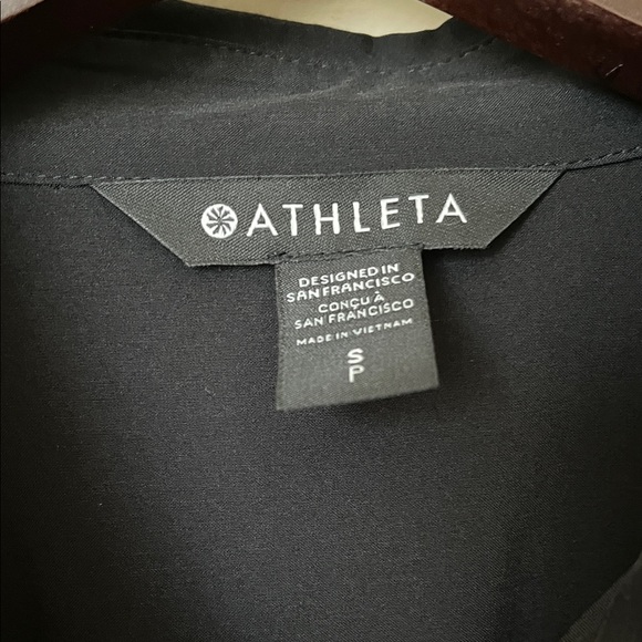 Athleta Women's Classic Black Sleeveless Top - Picture 3 of 5